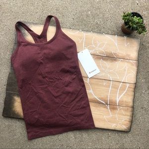 New Lululemon Ebb To Street Tank Top Size 4 Smoky Red